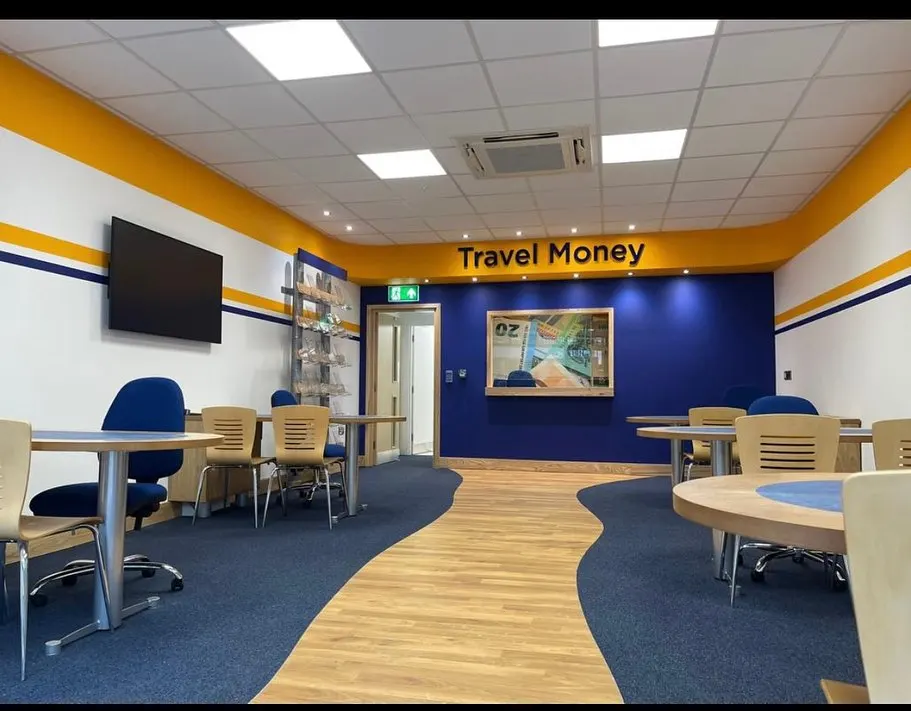 Hays Travel - photo 5
