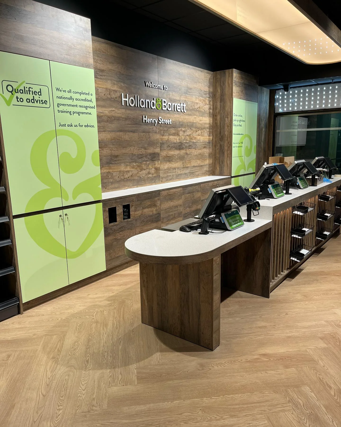 Holland & Barrett - photo 13 of 13